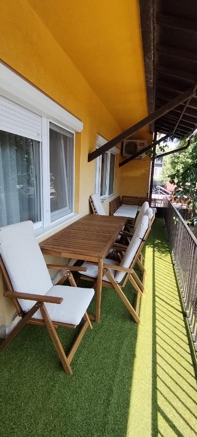 Levendula Apartmanhaz Hajdúszoboszló 外观 照片