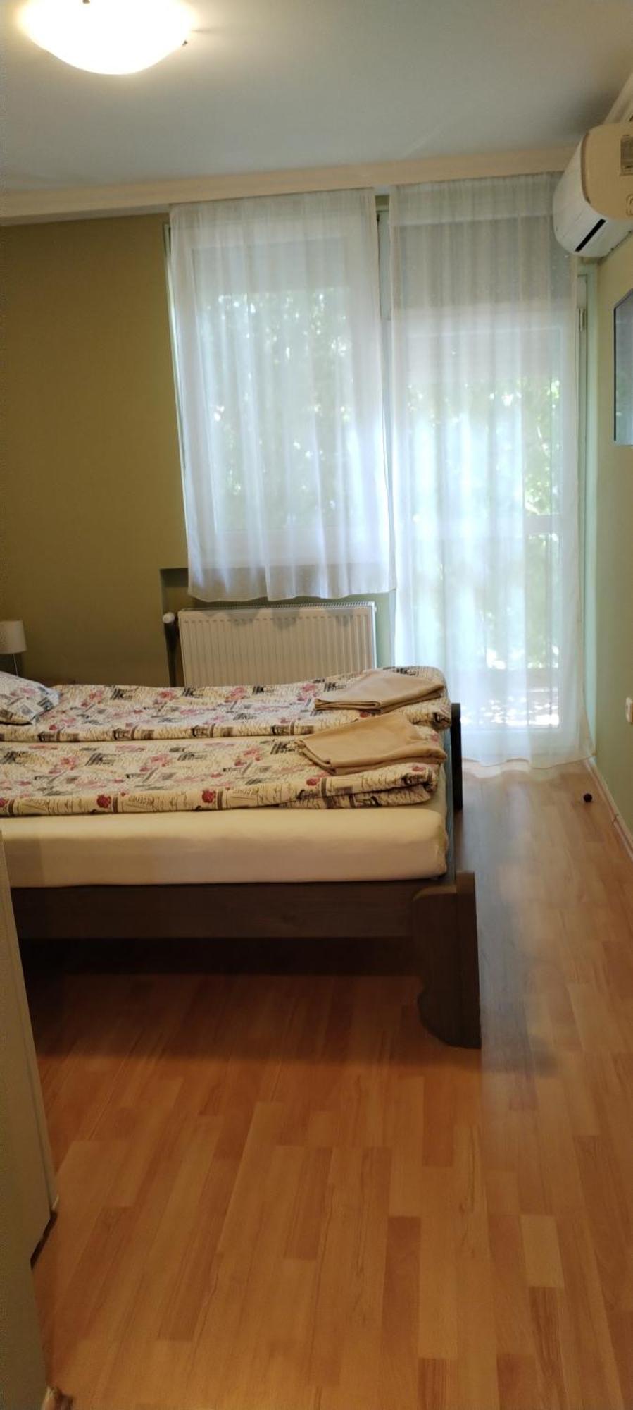 Levendula Apartmanhaz Hajdúszoboszló 外观 照片